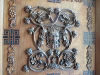 Verziehrung am Eingangstor der Capella