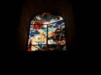 wunderschönes Fenster in der Kathedrale von Cefalu