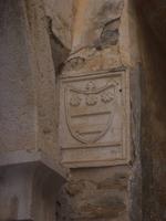 Groznjan, Wappen am Stadttor