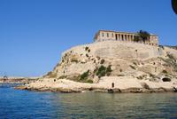 Bootsfahrt durch die Hafenbucht