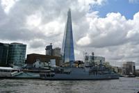 Altes Kriegsschiff und deutsche Marine