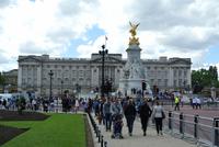 Buckiingham Palace mit dem Victoria Memorial