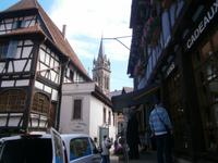 Der Kirchturm von Dambach la Ville