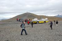Amphibien-Fahrzeug an der Gletscherlagune  