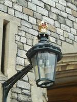 Selbst die Laternen tragen Kronen - Windsor Castle