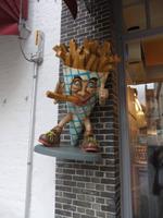 Brügge. Nationalgericht Fritten