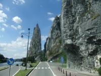 Rocher Bayard, Felsspalt 15 cm breiter als der Bus (ohne Spiegeln)