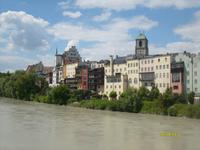 Innfront + Burg