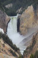 Yellowstone National Park - Blick zum Wasserfall