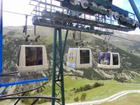 Seilbahnfahrt im Vall de Nuria