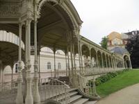 alte Kolonnaden in Karsbad