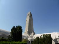Verdun - Turm der Totenhalle Douaumont