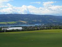 Blick auf Lillehammer und den Mjøsa-See