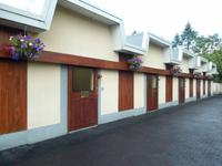 Edel sehen sie aus, die Stallungen - im Irischen Nationalgestüt