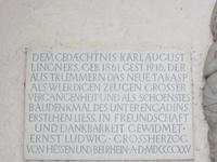 049 Schloss Tarasp - Gedenktafel für Dr. Karl Lingner