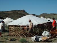 Tag 10 - Aufbau einer Jurte / Ger