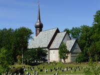 Steinkirche vor dem Petter Dass-Museum