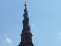 Kanalfahrt in Kopenhagen (Turm der Erlöserkirche)