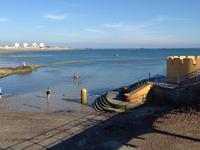 Öffentliches Meeresbad vor unserem Hotel in Jersey