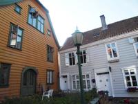 Holzhäuser in Bergen