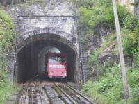 Auffahrt zum Niesen