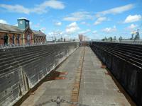 Das Dock der Titanic, welche Belfast in einwandfreiem Zustand verließ.