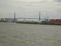 Blick zur Köhlbrandbrücke
