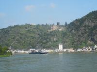 DSCN4886 - Rhein, bei St. Goarshausen mit Burg Katz