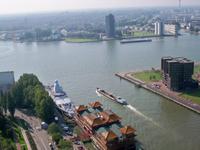 Blick vom 185 Meter hohen Euromast