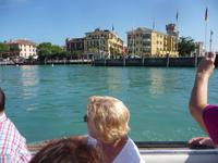 Es geht hinaus auf den Gardasee.