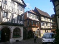 Straßenszene dieses Städtchens