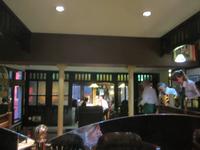 Brüssel, in der Fressgasse-im Chez Leon