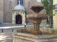 305Place Gambetta vor der Kathedrale Saint Jean