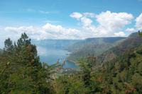 erster Blick auf den Tobasee