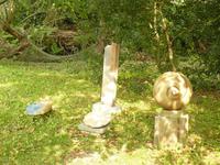 Kunst am Dornenhaus in Ahrenshoop