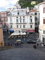 Amalfi - die Freitreppe, die vom Dom in die Stadt hinunter führt