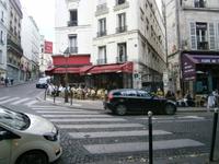 ein typisches Restaurant am Montmarte, beliebt bei den Franzosen die Außenplätze