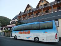 Gerd holt uns mit dem Bus zum Tagesausflug ab