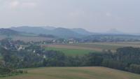 der Lilienstein im Hintergrund