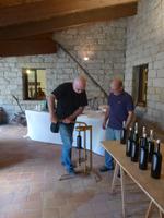 Weinverkorkung im Museum in Aggius 