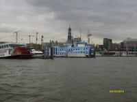 die beiden Schaufelraddampfer