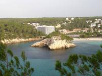 Blick auf die Bucht von Cala Galdana
