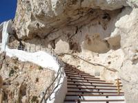 Cova d'en Xoroi - Naturhöhle am Meer 