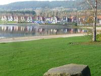 Von Holländern erbaute Unterkünfte am Lipnoer Stausee.