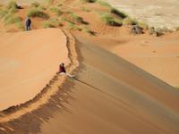 0465 Dünenwanderung auf Big Mama im Sossusvlei