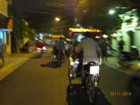 Mit der Rikscha durch Hanoi - ganz schön rasante Fahrt