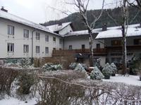 Am 26. Dezember zeigt sich unser Hotel doch noch winterlich