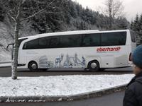 unser Bus im verschneiten Schwarzwald