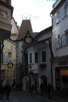 Blick auf das Bozener Tor in Meran