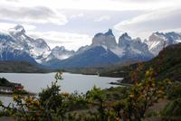 Pehoe-See und Blick auf das Paine-Massiv